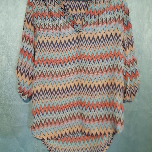 Blouse - Picture 2 of 2